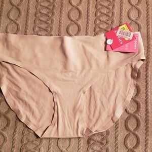 Spanx panties